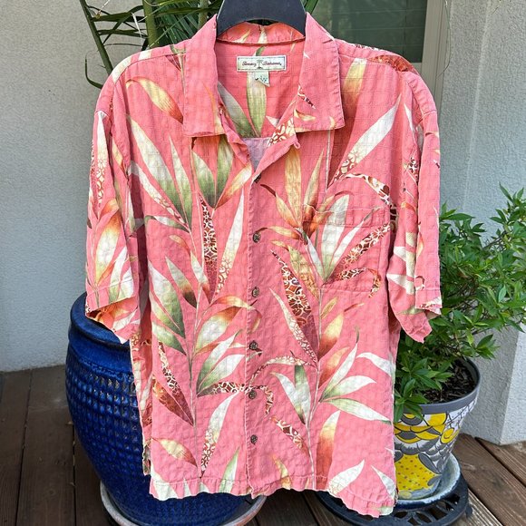 Tommy Bahama Other - TOMMY BAHAMA Men's Raggedy Silk Hawaiian Shirt - Large